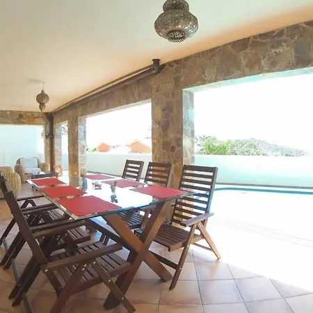 Enjoying Tenerife - Full Appt For 6 Pax Apartment