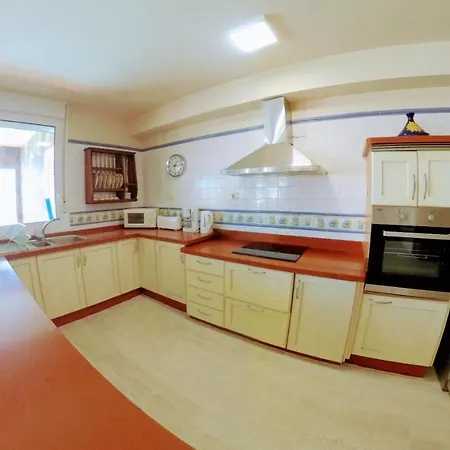 Apartment Enjoying Tenerife - Full Appt For 6 Pax *